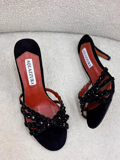 AQUAZZURA 
120 dhs🇦🇪🇦🇪
Size 36-41

Zain30
♥️♥️♥️