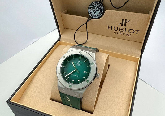 Hublot
55 dhs✅

Zain45
♥️♥️♥️