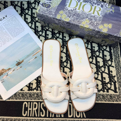 Restock

christian dior 
36 to 41 
75 dhs🇦🇪🇦🇪

Zain236
♥️♥️♥️
