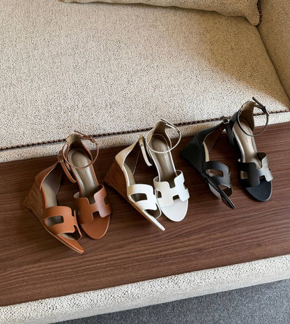HERMES 🐎
SuperMaster Quality 💯

500 dhs🇦🇪🇦🇪

Size: 36-41 💥
Zain171
♥️♥️♥️