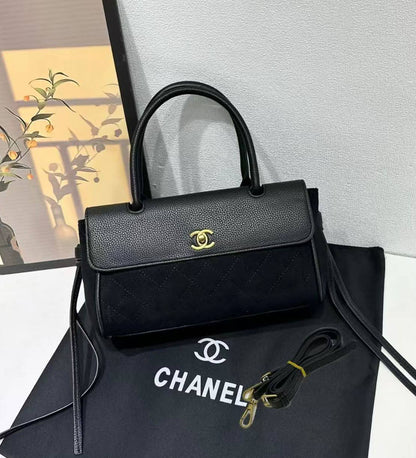 CHANEL 

NEW CAME 

HIGH QUALITY
125 dhs🇦🇪🇦🇪

Zain39
Zain295
♥️♥️♥️
