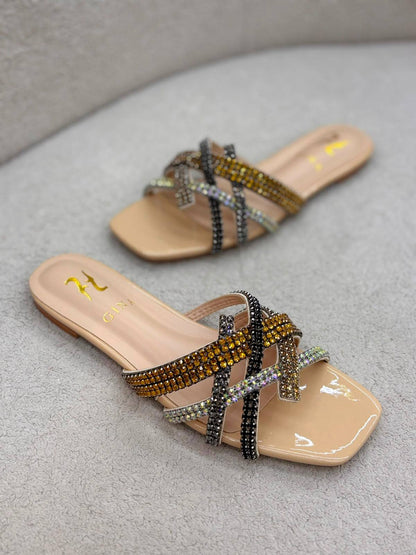 Gina 
100 dhs✅
Size 36-42

Zain55
♥️♥️♥️