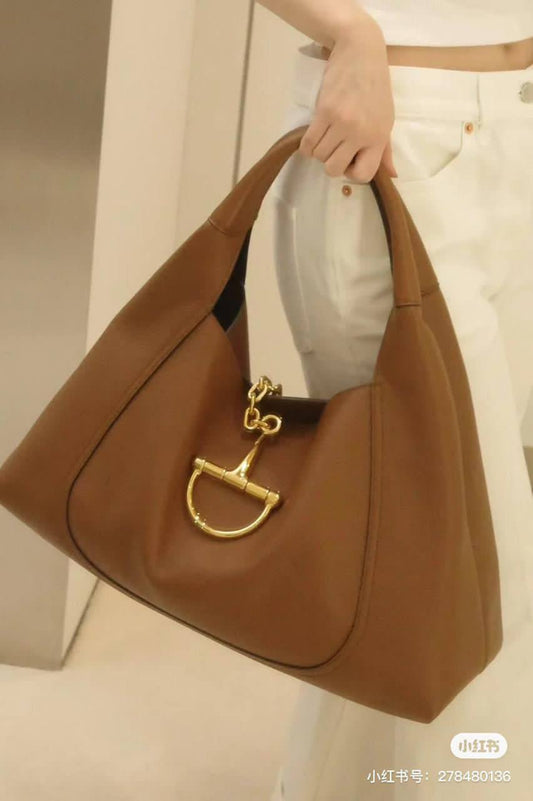 Gucci Master
290 dhs🪙💚
#40cm…

Zain228
♥️♥️♥️