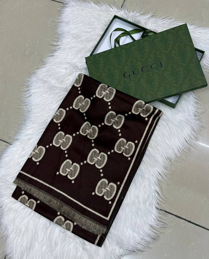 Winter scarf 
45 dhs🪙💚

Zain93