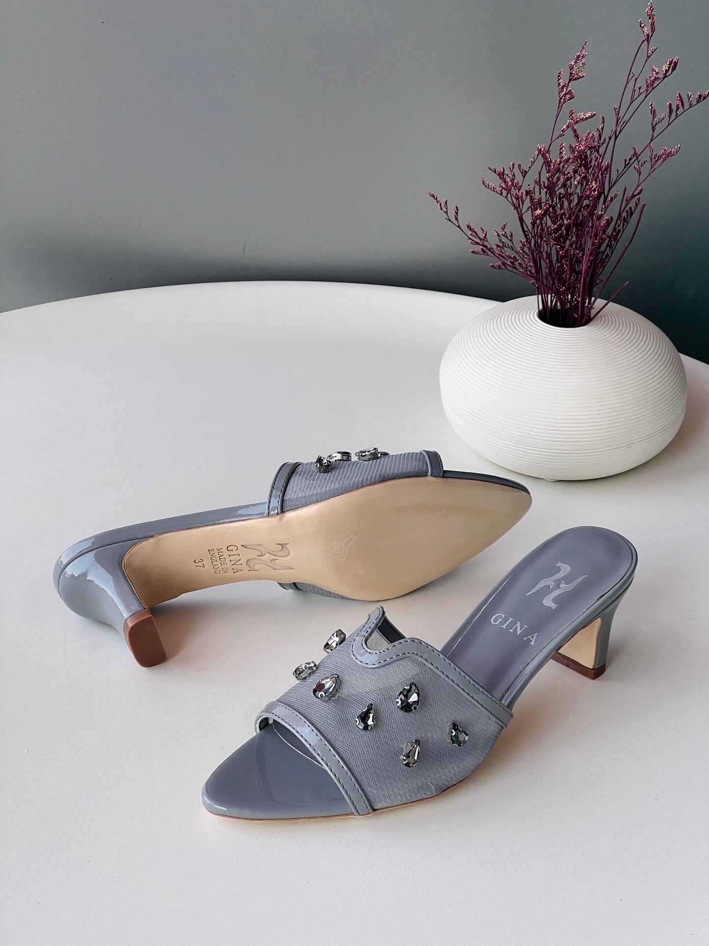 New Gina
36_41
Super high quality* 
450 dhs💚

Zain176
♥️♥️♥️