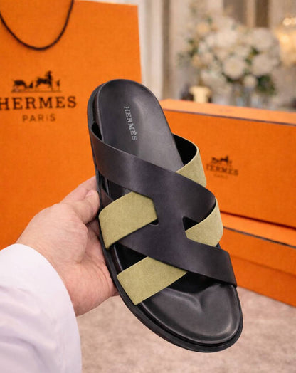 Hermes  
for men master quality 
230 dhs✅
 (size 40to46)

Zain59
♥️♥️♥️