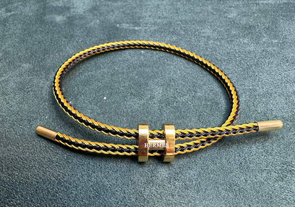 Hot moving 🔥🔥🔥 
Hermes UNISEX Bracelet. 
Water proof 💦💦💦
30 dhs❣️

Zain243
♥️♥️♥️