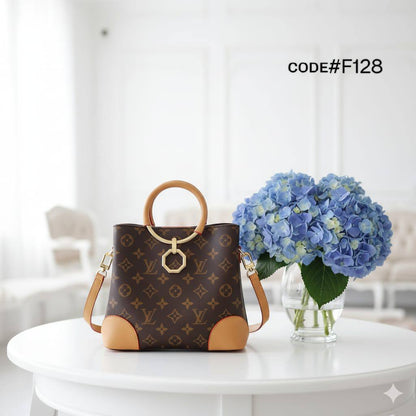 LV
ᴍᴏɴᴏɢʀᴀᴍ ʙᴜᴄᴋᴇᴛ ʙᴀɢ
ʀᴏᴜɴᴅ ᴍᴇᴛᴀʟ ʜᴀɴᴅᴄᴀʀʀʏ
ᴡɪᴛʜ ʟᴏɴɢ ʙᴇʟᴛ sᴛʀᴀᴘ
sɪᴢᴇ : 22 x 10.5 x 20 ᴄm
ᴡɪᴛʜ BOX
🎁🎁🎁

85 dhs🪙💕

Zain31
♥️♥️♥️