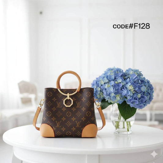 LV
ᴍᴏɴᴏɢʀᴀᴍ ʙᴜᴄᴋᴇᴛ ʙᴀɢ
ʀᴏᴜɴᴅ ᴍᴇᴛᴀʟ ʜᴀɴᴅᴄᴀʀʀʏ
ᴡɪᴛʜ ʟᴏɴɢ ʙᴇʟᴛ sᴛʀᴀᴘ
sɪᴢᴇ : 22 x 10.5 x 20 ᴄm
ᴡɪᴛʜ BOX
🎁🎁🎁

85 dhs🪙💕

Zain31
♥️♥️♥️
