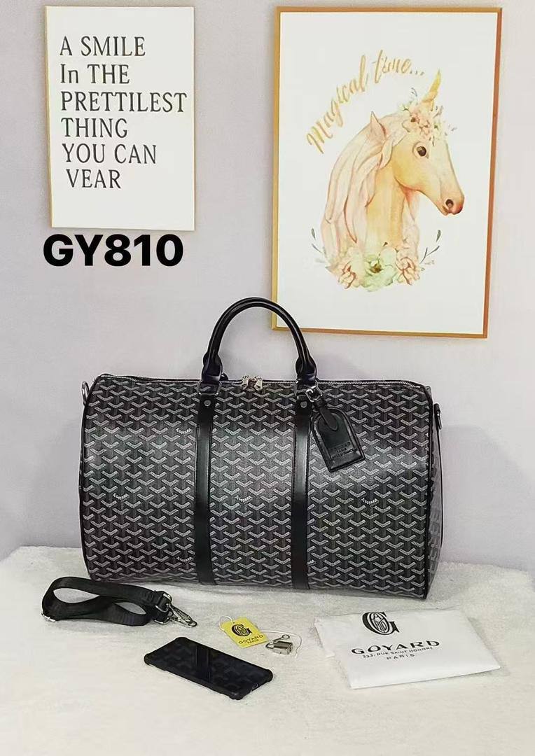 LV Travel Bags
115 dhs✅ 
high quality 
55cm

Zain26
♥️♥️♥️