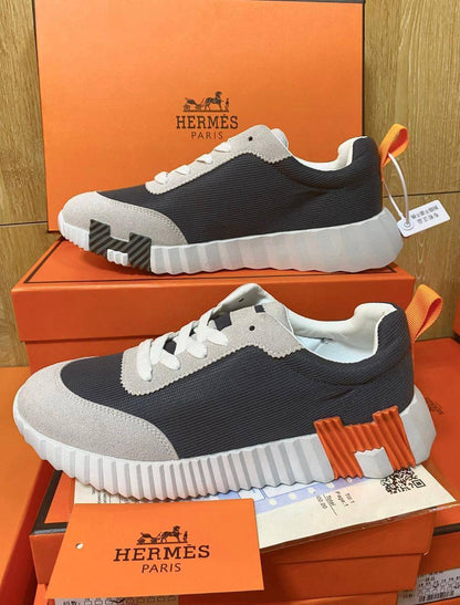 Hermes Shoes 
High Quality, 
Size 36 To 41 
130 dhs🪙🌨️

Zain120
♥️♥️♥️