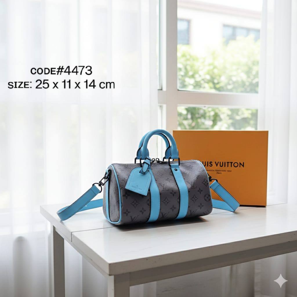 LV Travel Bags ᴜɴɪsᴇx
ᴋᴇᴇᴘᴀʟʟ ʙᴀɴᴅᴏᴜʟɪᴇ̀ʀᴇ 25
sɪᴢᴇ : 25 cm
ᴡɪᴛʜ BOX
🎁🎁🎁

110 dhs🪙🌨️

Zain31
♥️♥️♥️