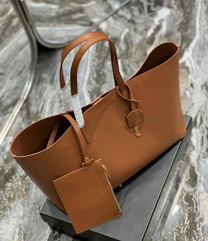 YSL 
COPY ONE NEW CAME 
260 dhs🪙
leather 

Zain39
♥️♥️♥️