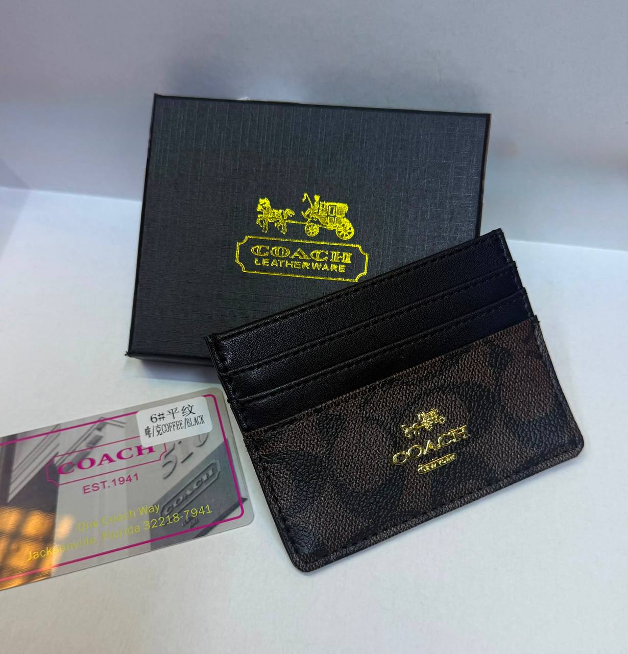 Card Holders
With box 
30 dhs💓

Zain93
♥️♥️♥️