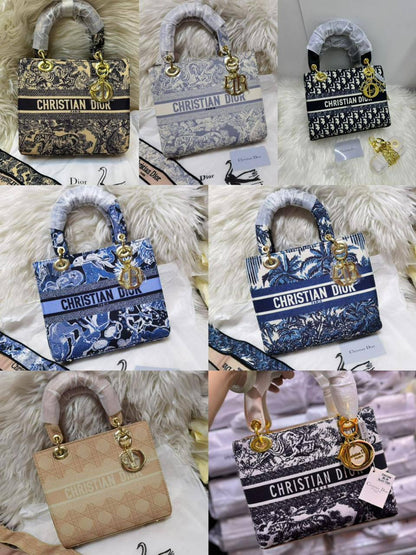💗 Lady Dior
1⃣️ First quality
Size : 24 * 20 cm
85 dhs🇦🇪🇦🇪

Zain115
♥️♥️♥️