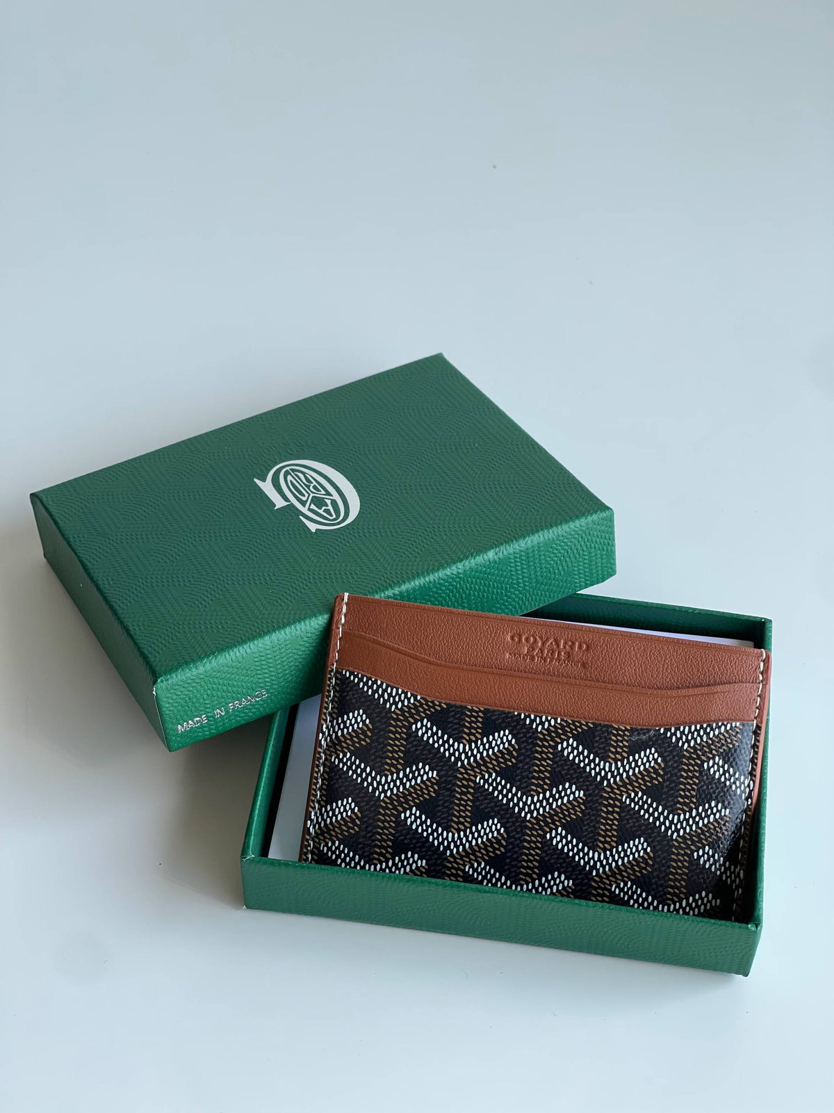 GOYARD
CARD HOLDER
240 dhs🇦🇪🇦🇪

Available Now

Zain284
♥️♥️♥️