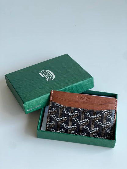 GOYARD
CARD HOLDER
240 dhs🇦🇪🇦🇪

Available Now

Zain284
♥️♥️♥️