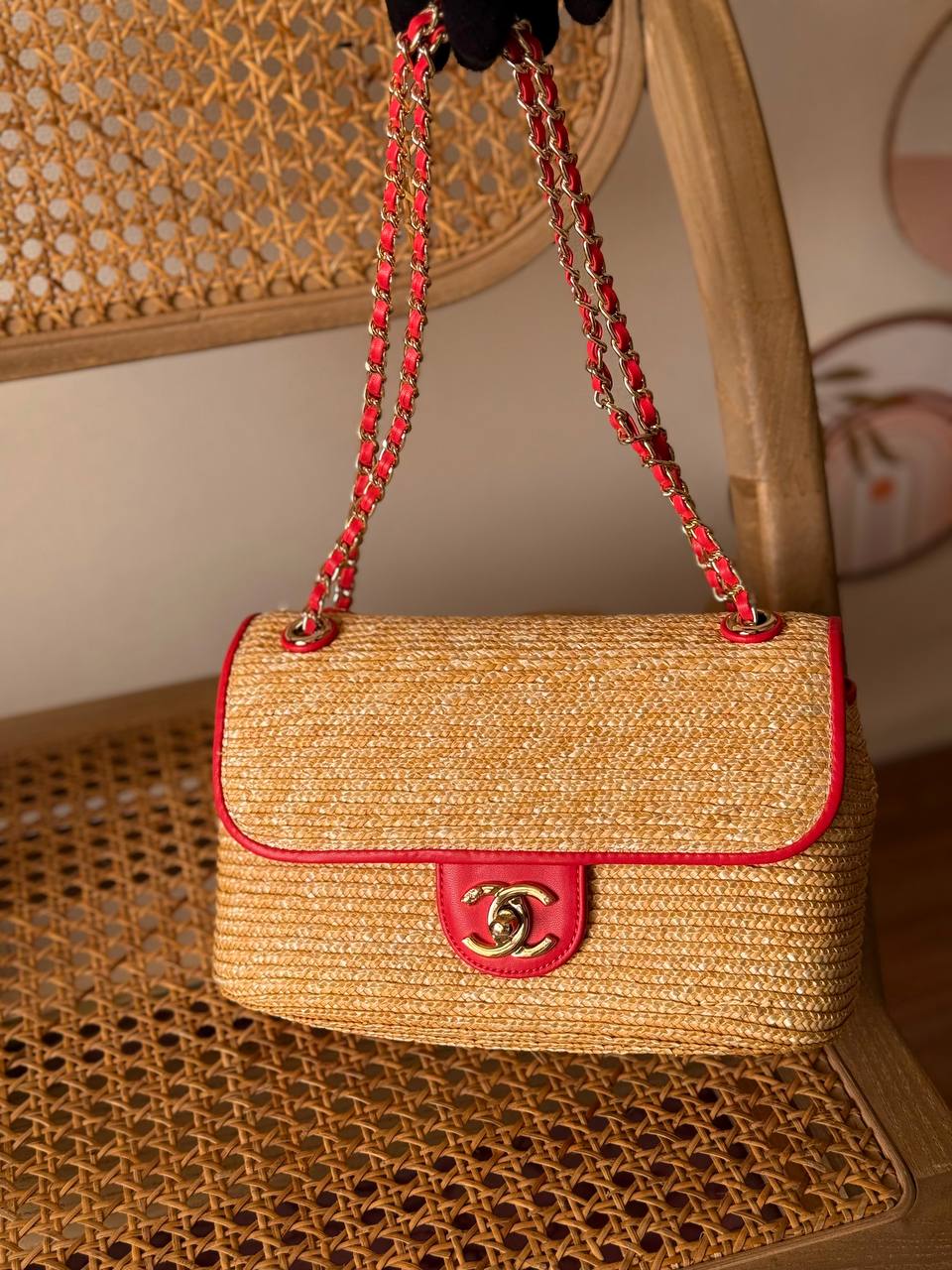 New Collection✨✨✨
CHANEL
23cm
350 dhs🇦🇪🇦🇪
*MASTER QUALITY*
With box🎁

Zain167
♥️♥️♥️