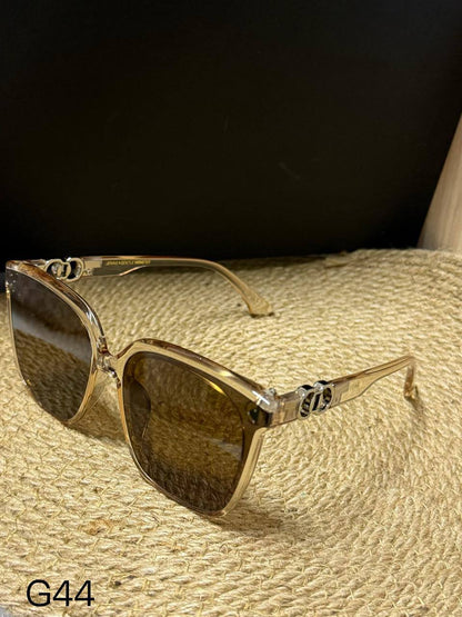 GENTLE MONSTER 👿 *

Sunglasses 🕶️ 

Copy one 

With master box 📦 
50 dhs✅

Zain216
♥️♥️♥️