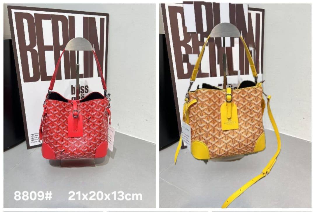 Any Bag
70 dhs✅

Zain232
♥️♥️♥️