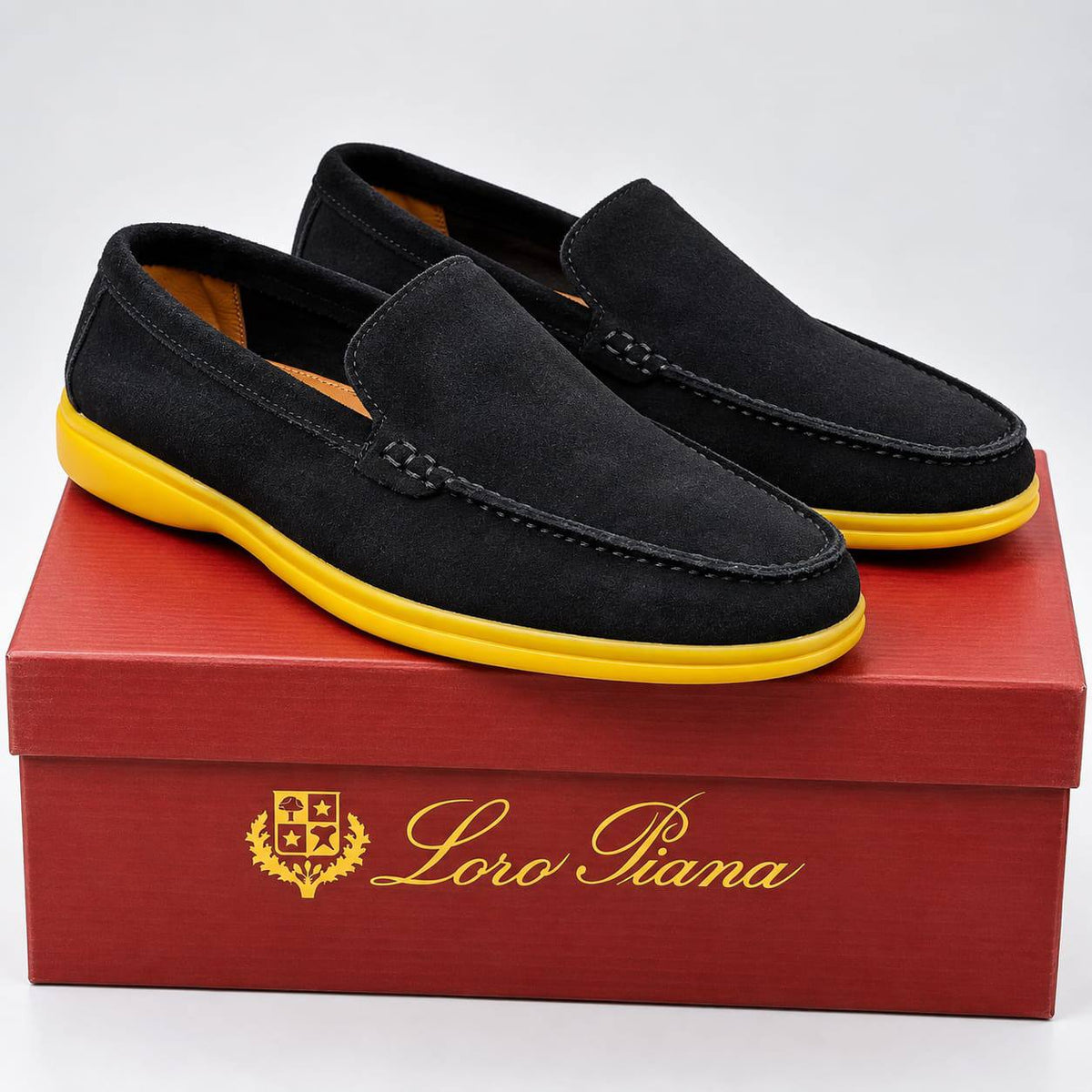 Loro piana

40 to 44 size
135 dhs🇦🇪🇦🇪

Zain27
♥️♥️♥️