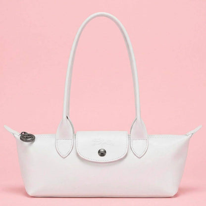 Long Champ
High quality 
85 dhs🇦🇪🇦🇪

Zain136
♥️♥️♥️