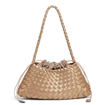 BOTTEGA VENETA 
120 dhs🇦🇪🇦🇪
34cm

Zain161
♥️♥️♥️