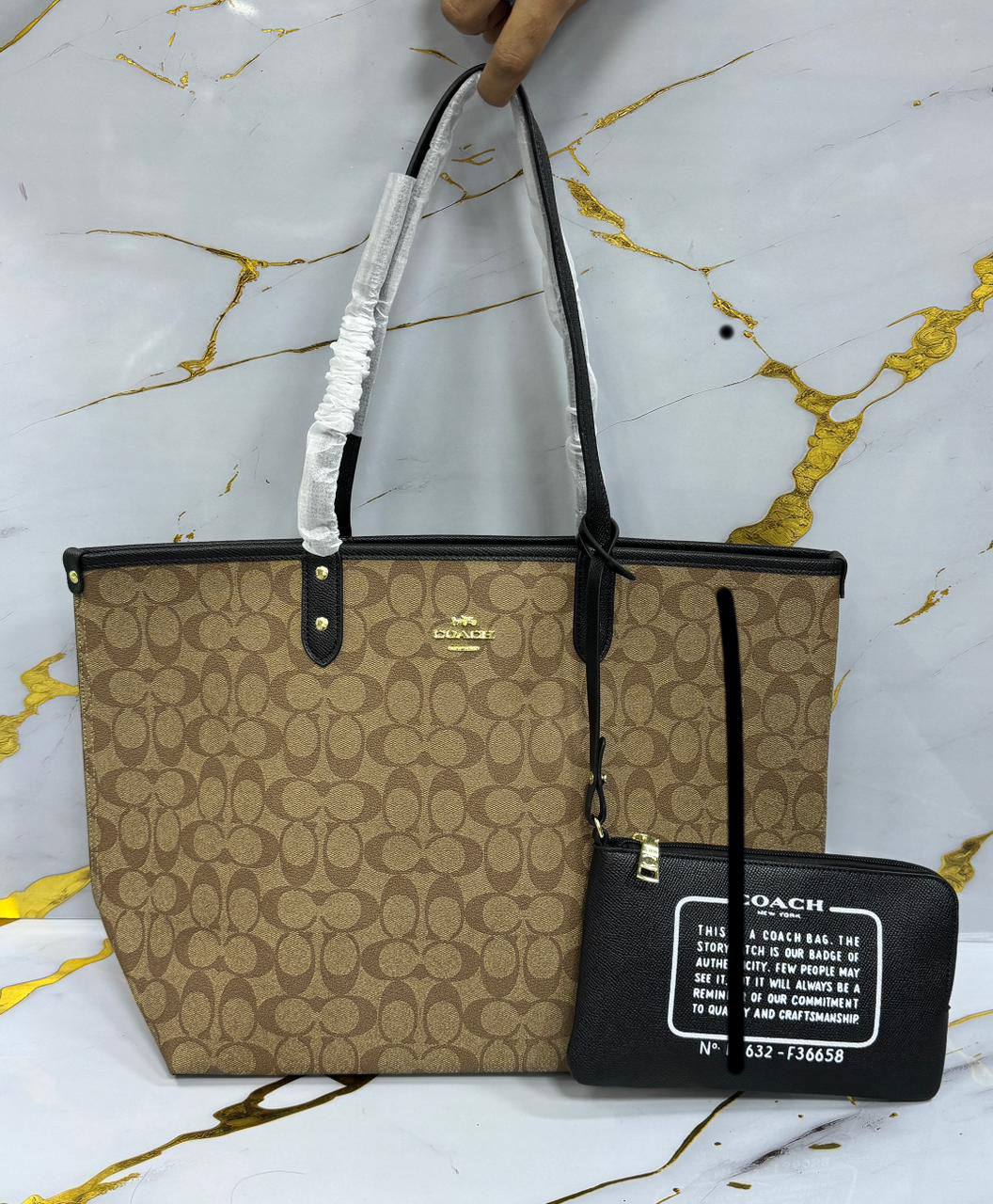Coach
95 dhs🪙🌨️

Zain136
♥️♥️♥️