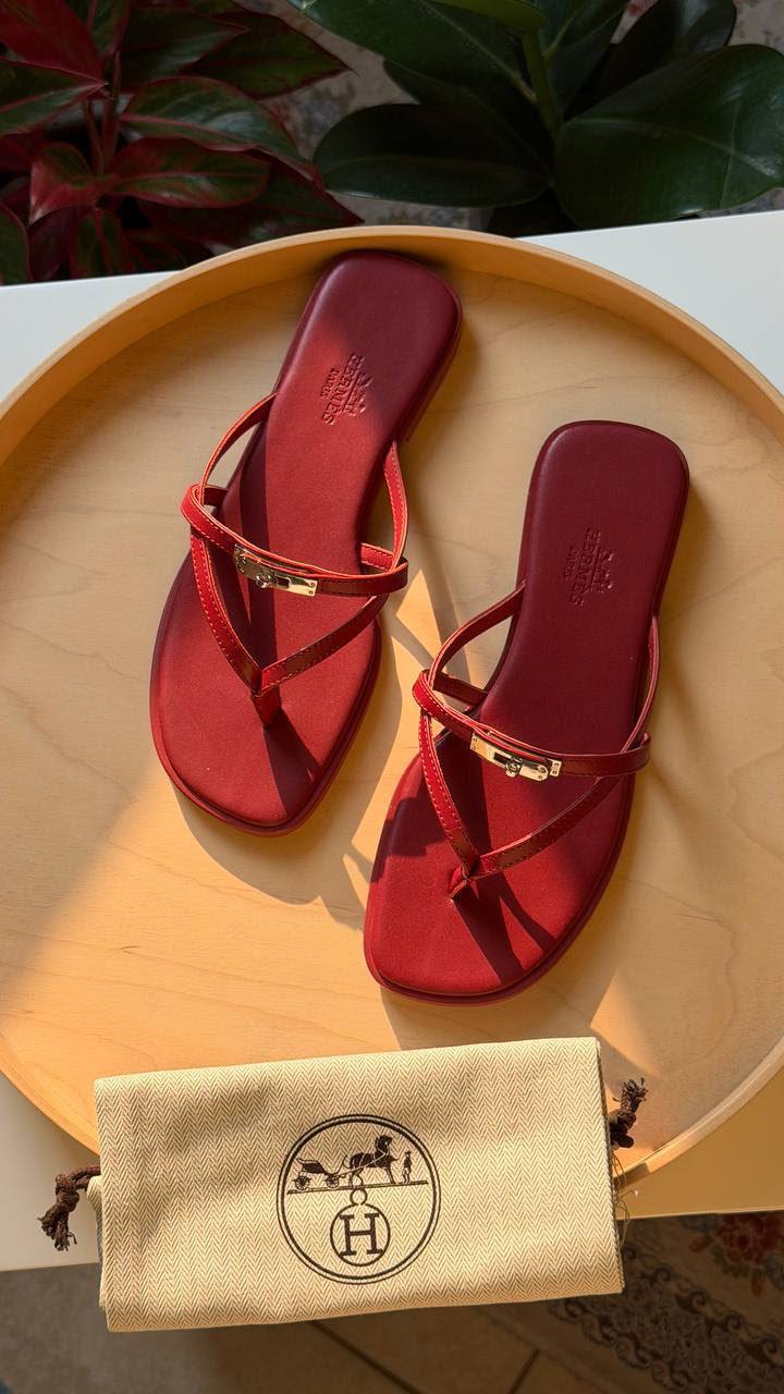 Hermes
Available Again 🤩
Master quality 
Size: 36 to 41
430 dhs🇦🇪🇦🇪

Zain318
♥️♥️♥️