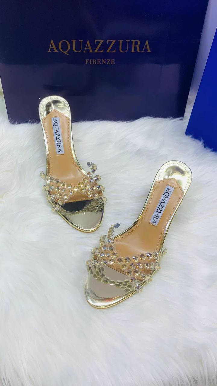 OFFER 😍
Limit Stock ⛔️⛔️
150 dhs🪙🌺
    Size 36-41 available 

Zain88
♥️♥️♥️