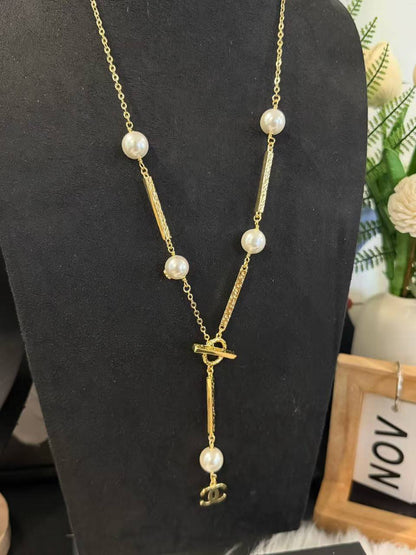 Chanel Necklace
Master quality 

*90* AED normal box 📦

Zain48
♥️♥️♥️