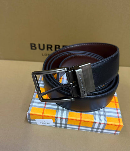 Men belts

With box 
50 dhs🇦🇪🇦🇪🇦🇪

Zain93
♥️♥️♥️