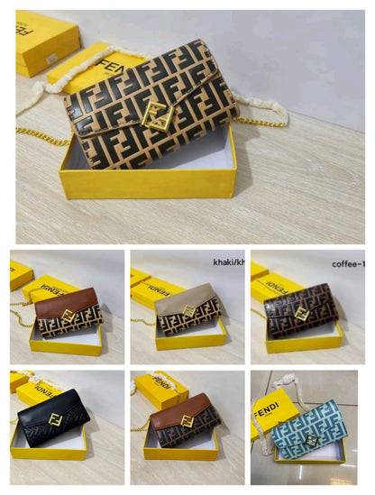 New Stock
85 dhs❣️

with box
🎁🎁🎁

size 20,cm

Zain26
♥️♥️♥️