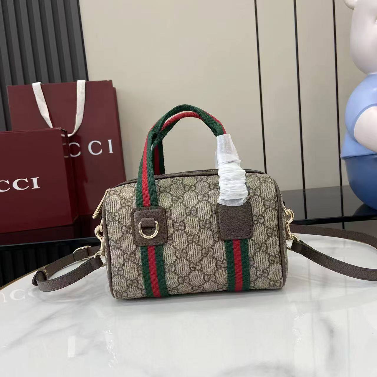 Gucci - LV Master Bags 
New Stock
For Price 👇 WTSP Text Zain 0568585901

Zain111
♥️♥️♥️
