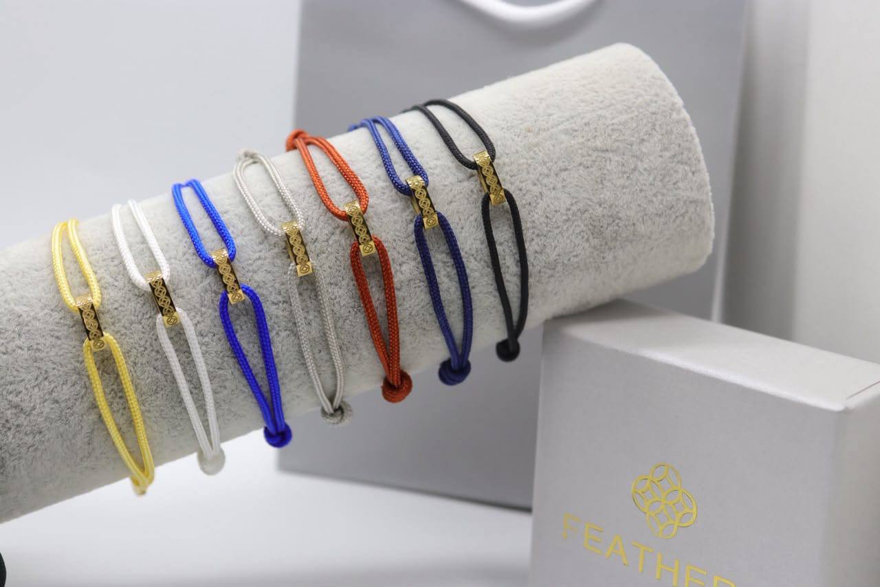 New Bracelet
Feathers 
55 dhs✅
With Box And Paper Bag

Zain33
♥️♥️♥️