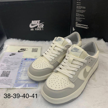 NIKE SHOES
GOOD QUALITY
105 dhs🪙🌨️

Zain40
♥️♥️♥️