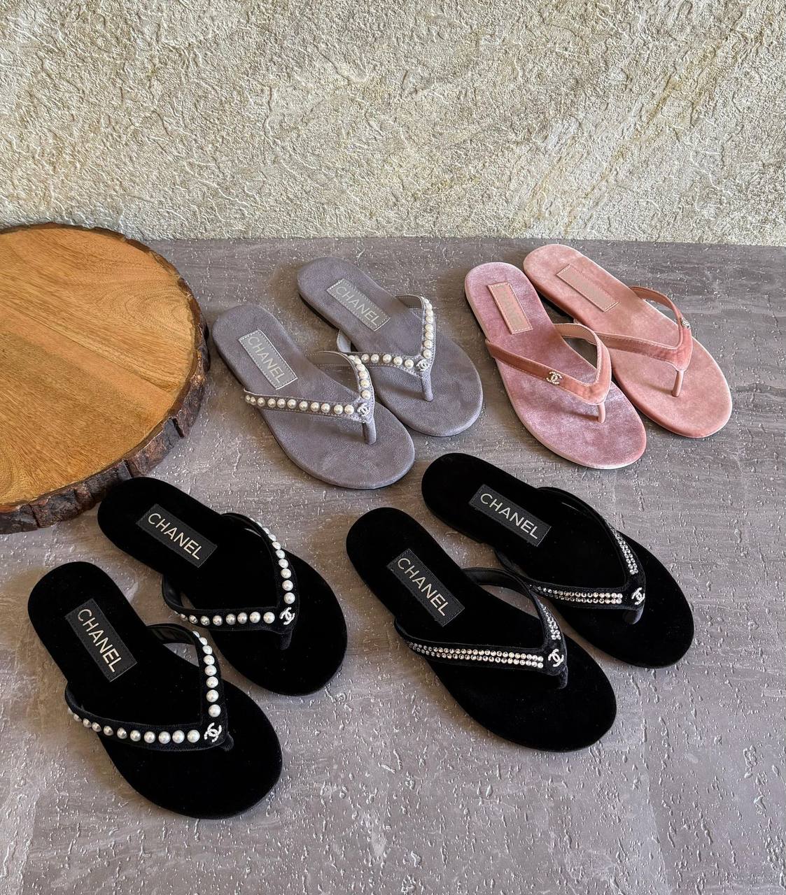 CHANEL 💫😍
SuperMaster Quality 💯
400 dhs✅
Size: 36-41 💥

Zain171
♥️♥️♥️