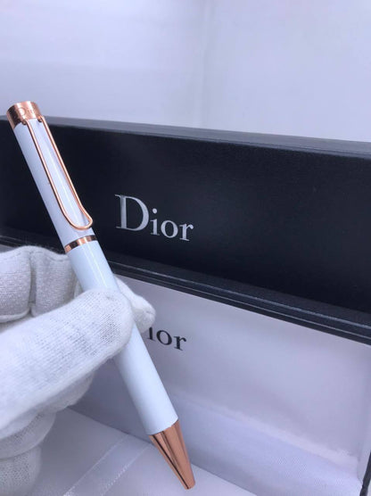 Dior Pen
55 dhs✅

Zain182
♥️♥️♥️