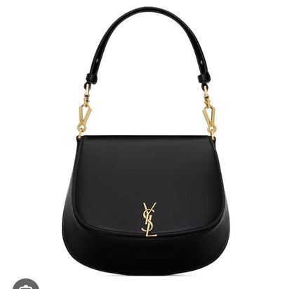 YSL
95 dhs✅
With box

Zain219
♥️♥️♥️