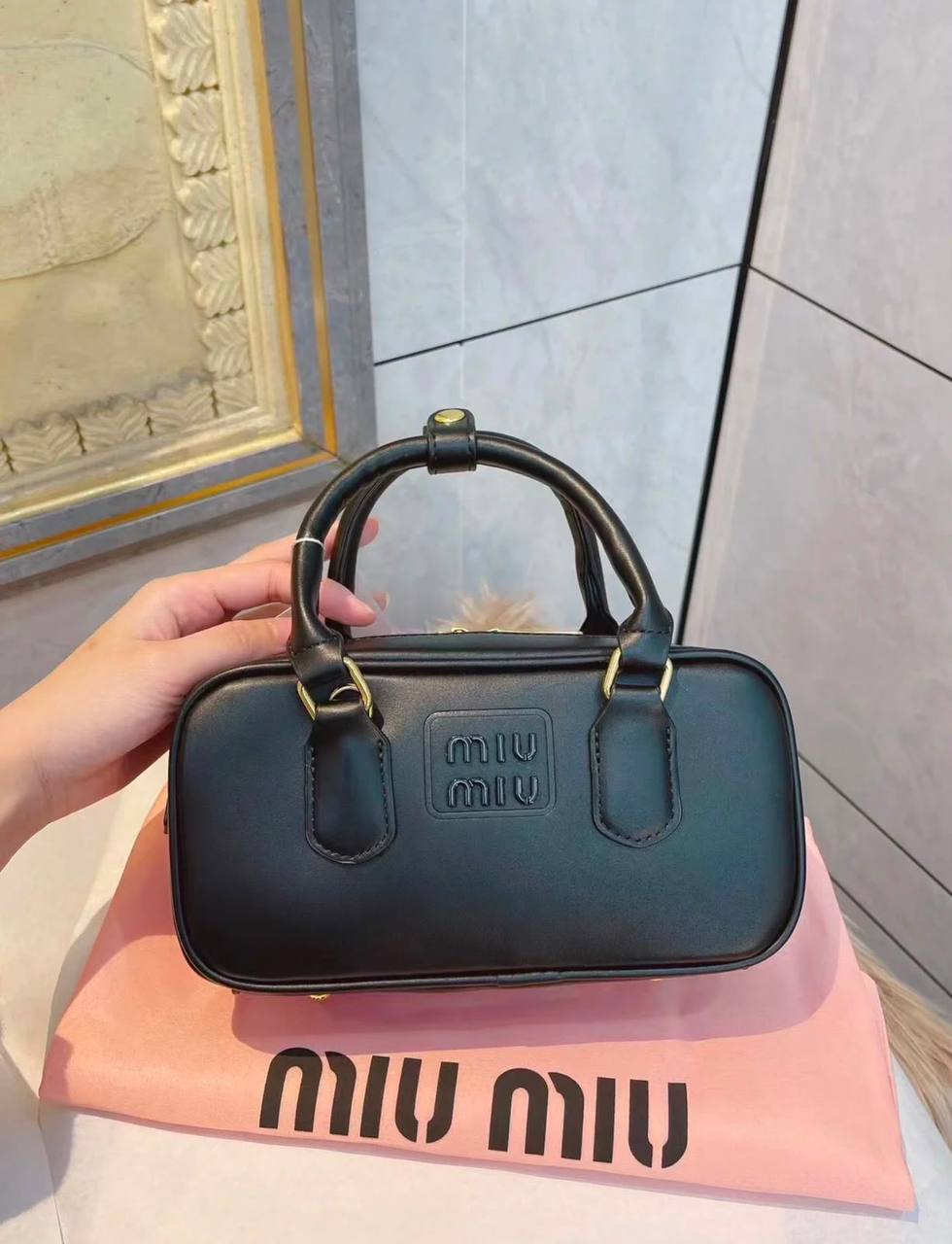 Miu Miu
100 dhs🇦🇪🇦🇪
good-quality with box

Zain35
♥️♥️♥️