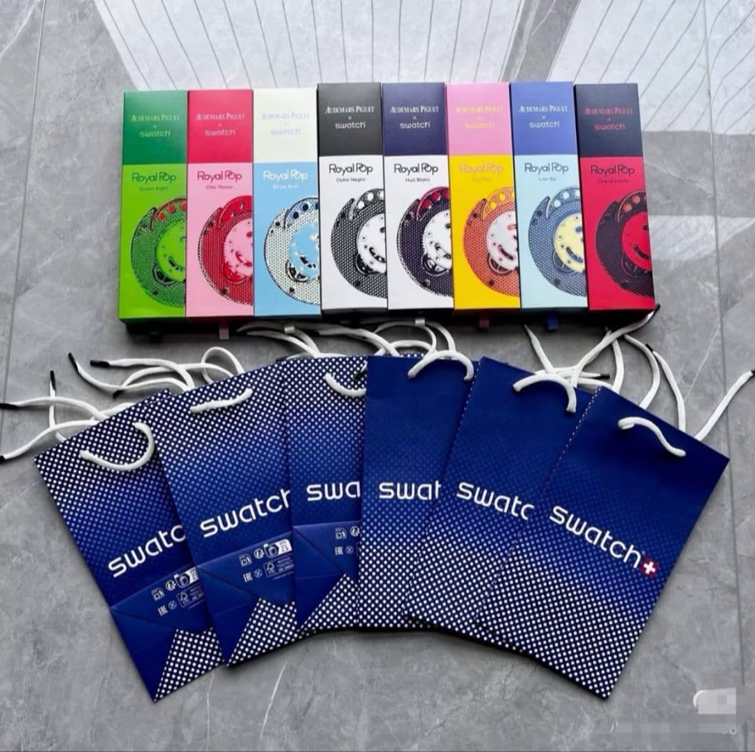 Swatch Royal pop good quality with box and papper bag and guarante card cataluck 
160 dhs🇦🇪🇦🇪
 ( BATTERY)

Zain59
♥️♥️♥️