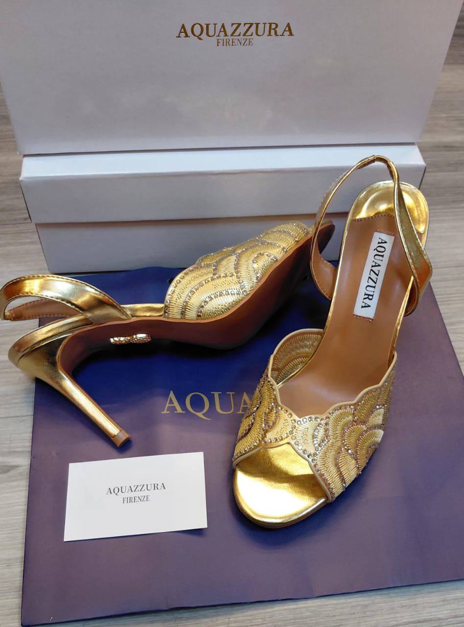 Aquazzura 
Size 36 To 41
120 dhs✅

Zain16
♥️♥️♥️