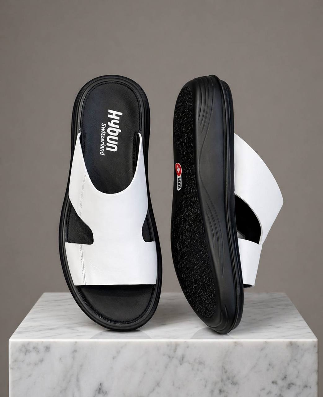 Kyboot master quality with box 
260 dhs✅ 
SIZE AVAILABLE 40TO46 ( 6TO 12)

Zain59
♥️♥️♥️