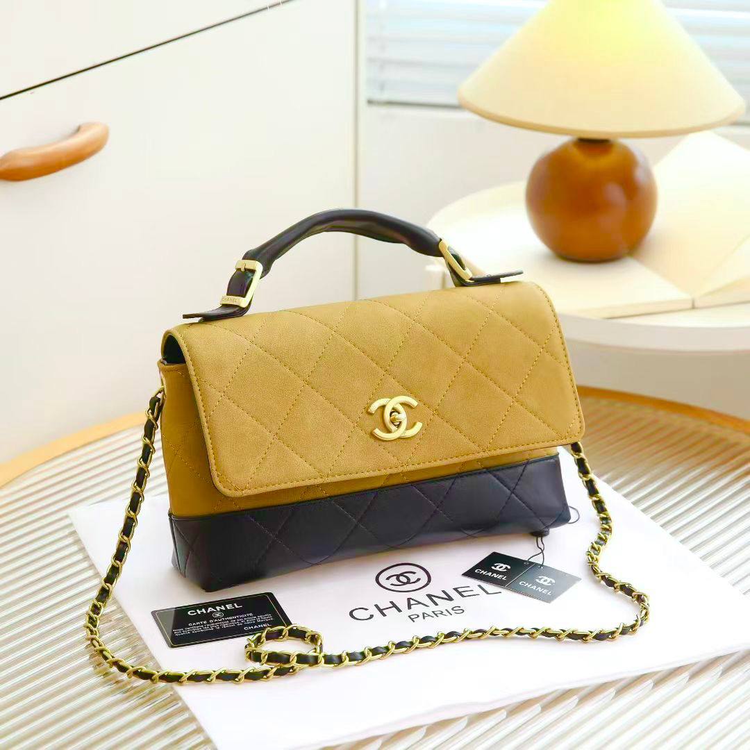 Chanel
90 dhs🪙🌨️

Zain129
♥️♥️♥️