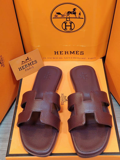 Hermes 
Size 36 To 41
85 dhs❣️

Zain16
♥️♥️♥️