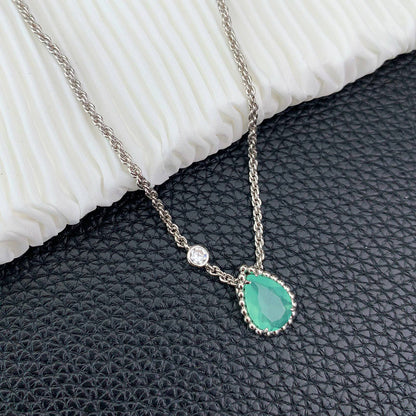 Boucheron set
Necklace 
Earrings 
Bracelet 
Master quality

115 dhs🇦🇪 normal box 🗃️

Zain48
♥️♥️♥️