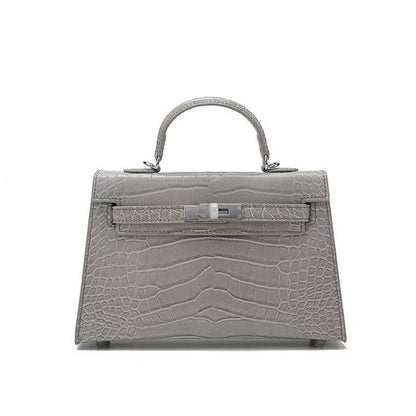 Hermes
High quality
115 dhs💓

Zain136
♥️♥️♥️