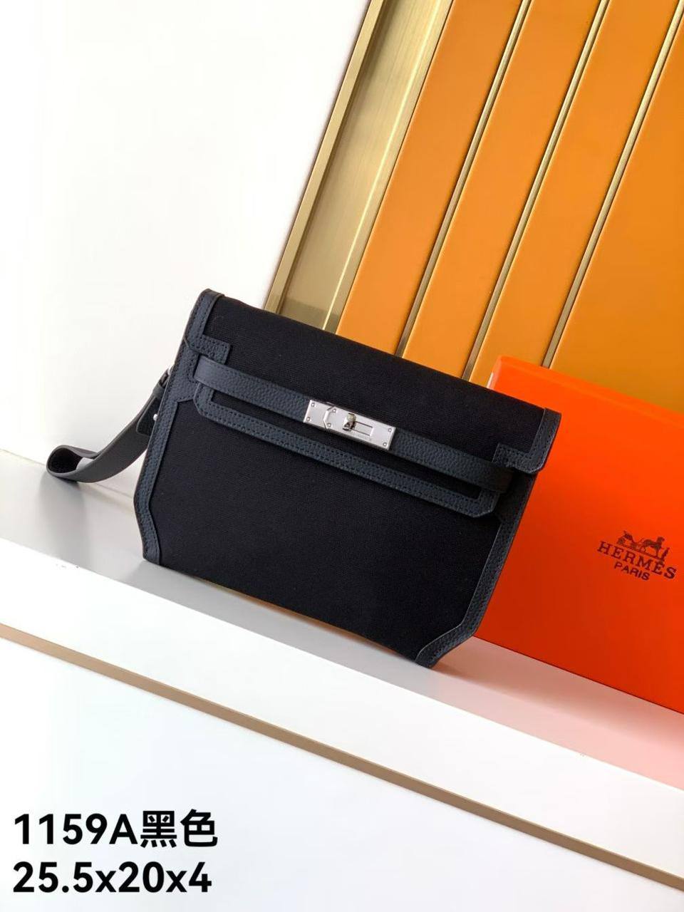 Hermes
Master
340 dhs🪙🌨️

Zain153
♥️♥️♥️