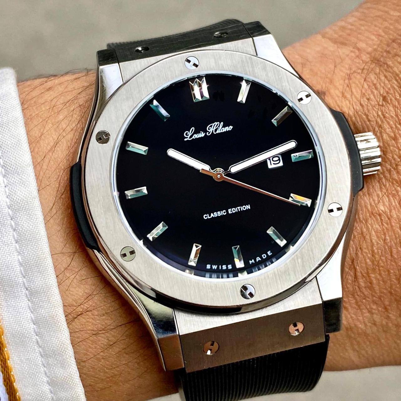 Louis Hilano watch for men 
good quality 
230 dhs🪙💚

Zain59
♥️♥️♥️