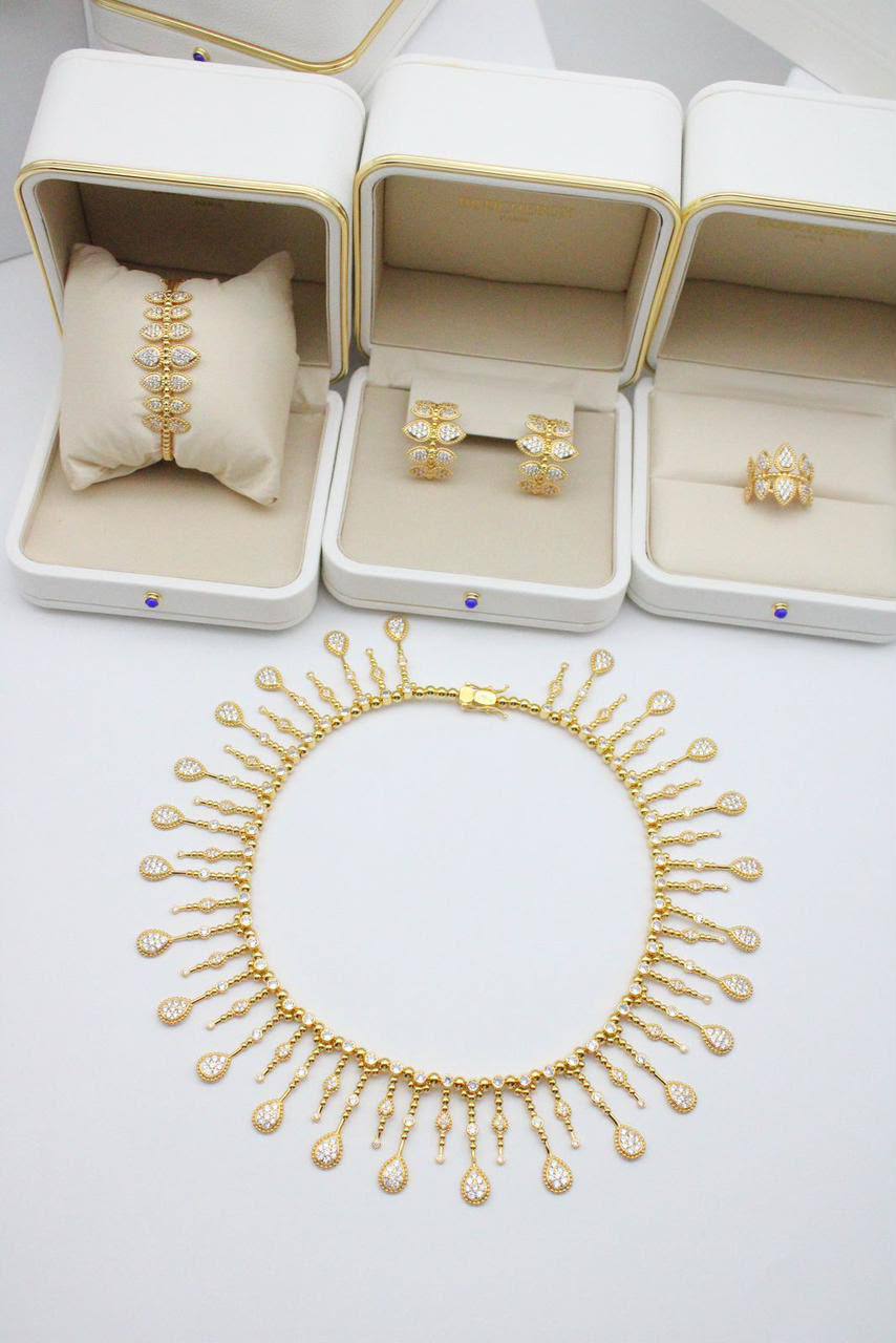Master branded accessories 

Ask Price WhatsApp

0568585901
0507557372

Zain122
♥️♥️♥️